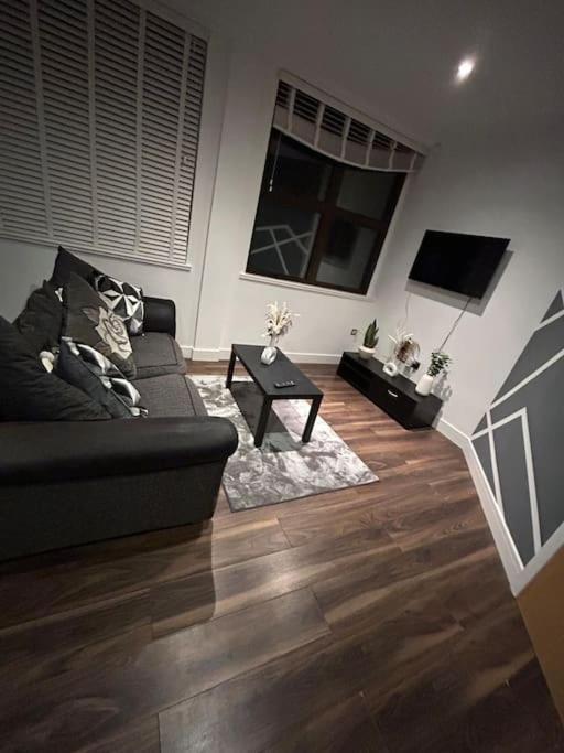 Apartamento 1 Bedroom Luxury In