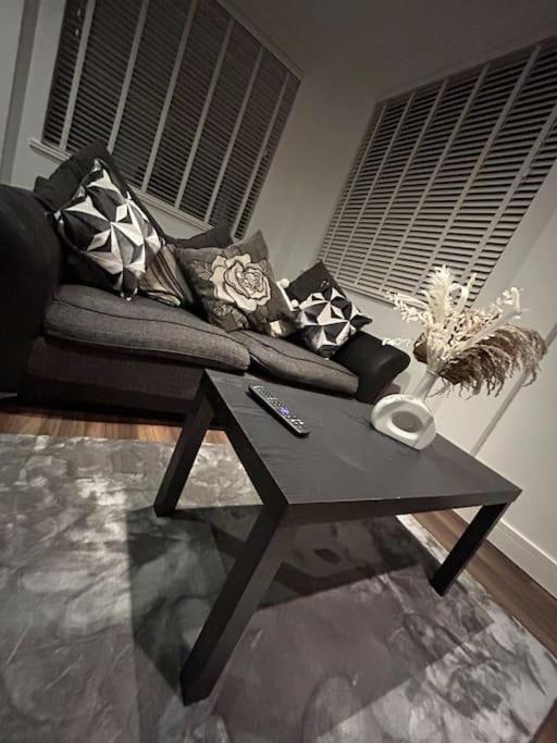 1 Bedroom Luxury In Basingstoke