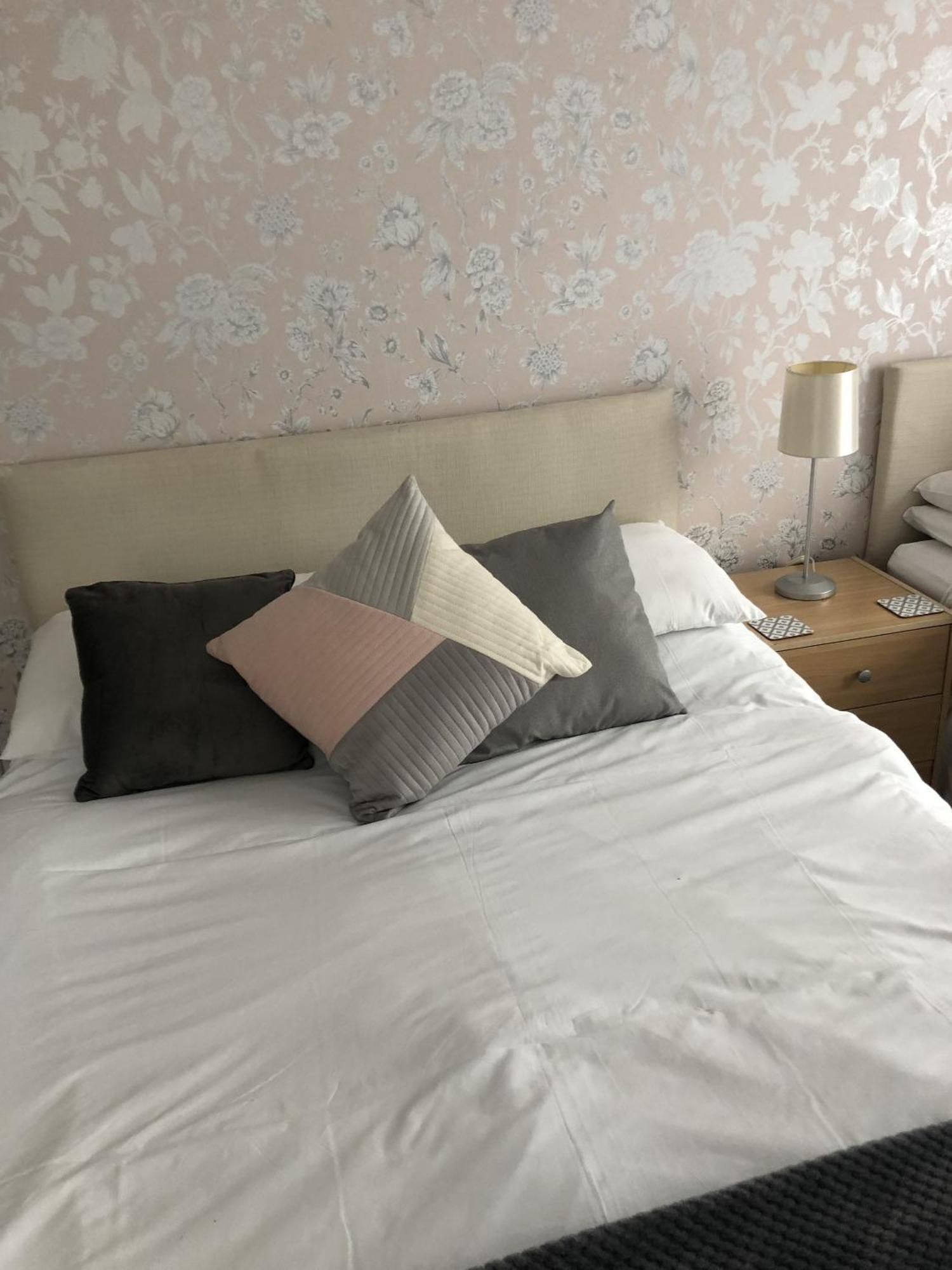 En In Garden Annex Bed & Breakfast Basingstoke