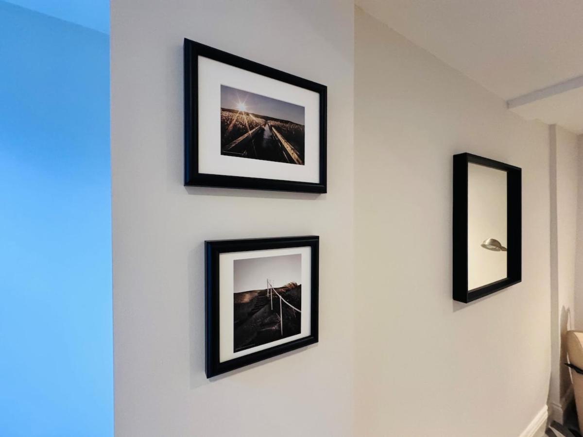 Modern One Bedroom Apartment,