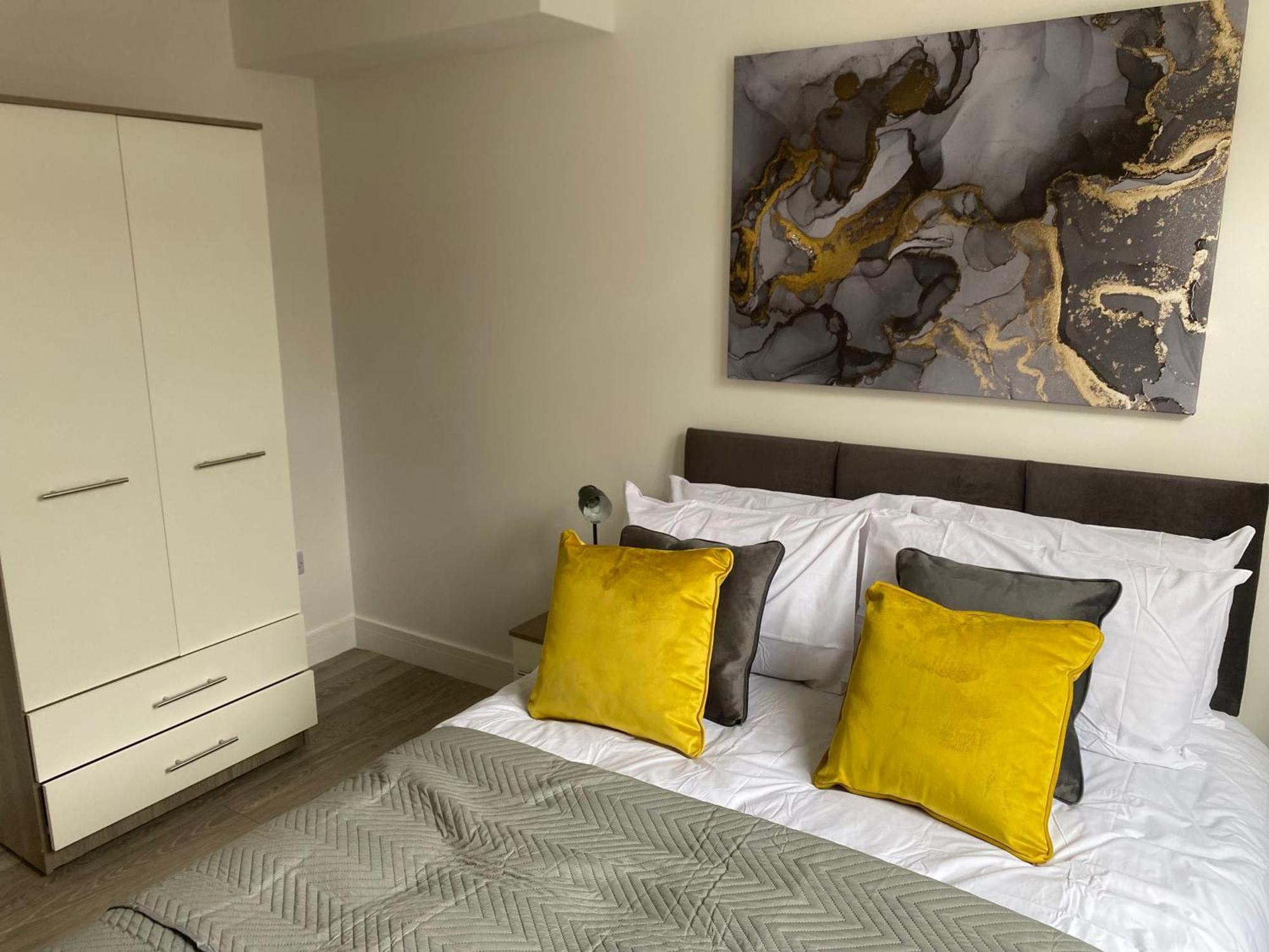 Apartamento Cosy 2-bed In The Heart Of
