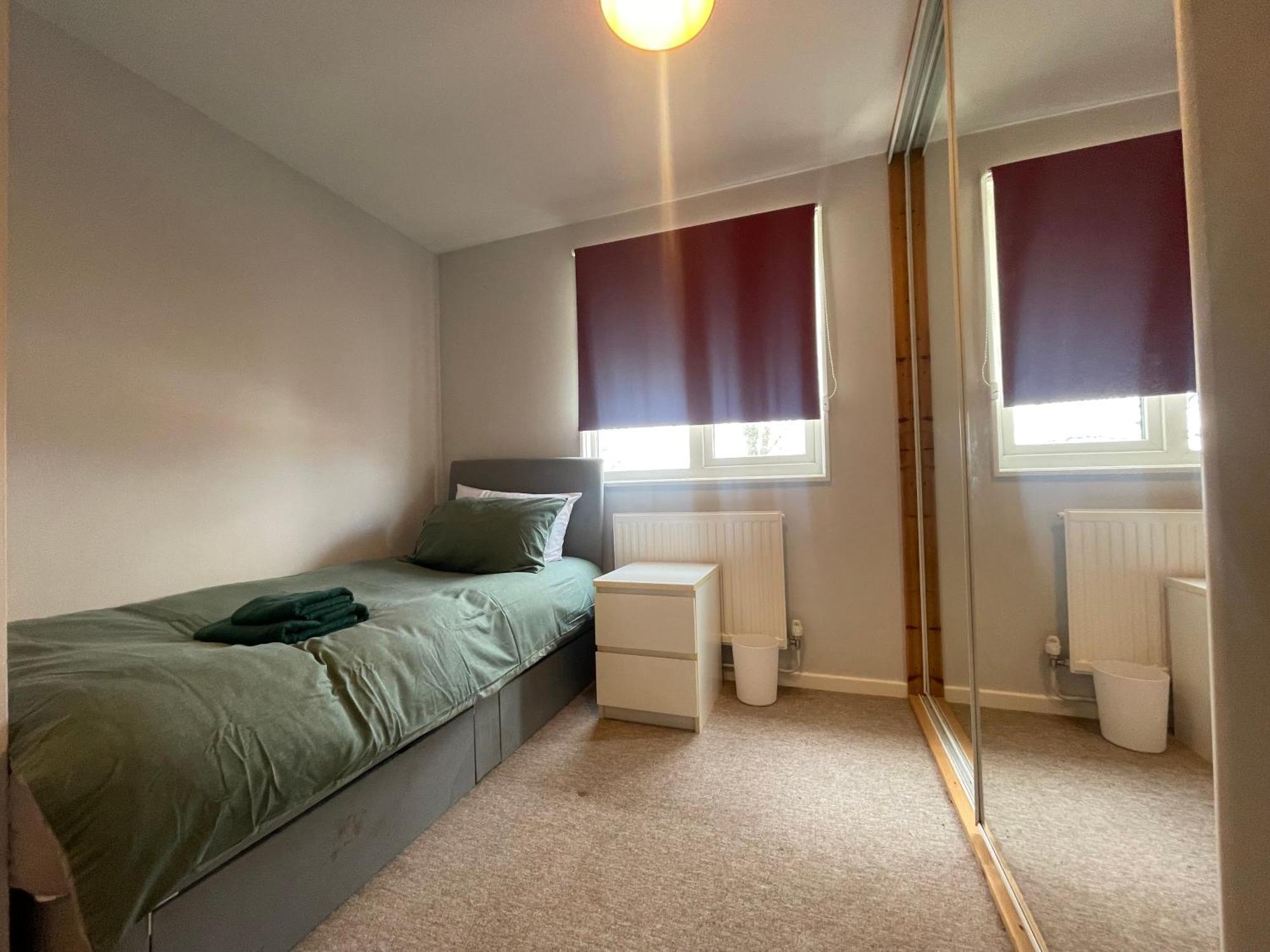 Black Dam Serviced Apartment Basingstoke