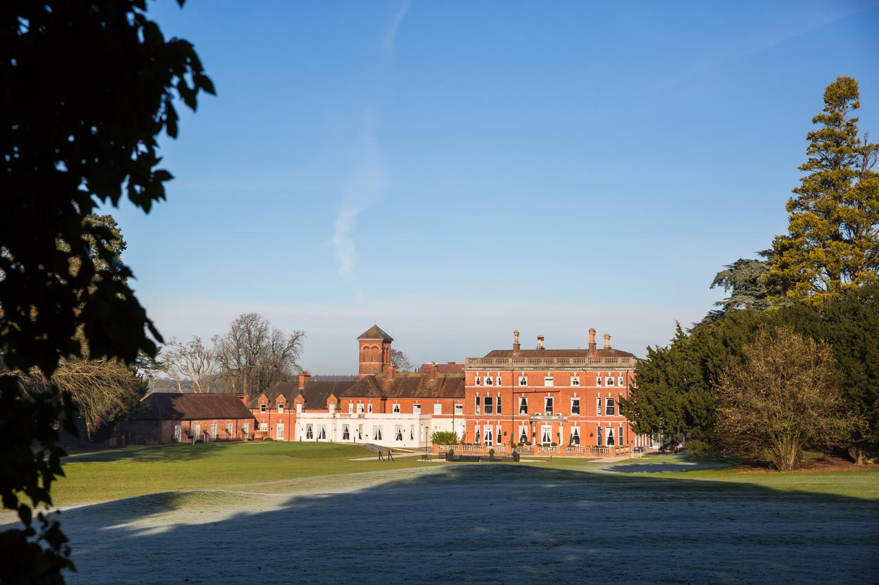 Hotel Oakley Hall 4*