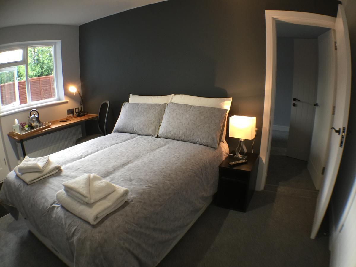 Springfield House Studio Hotel