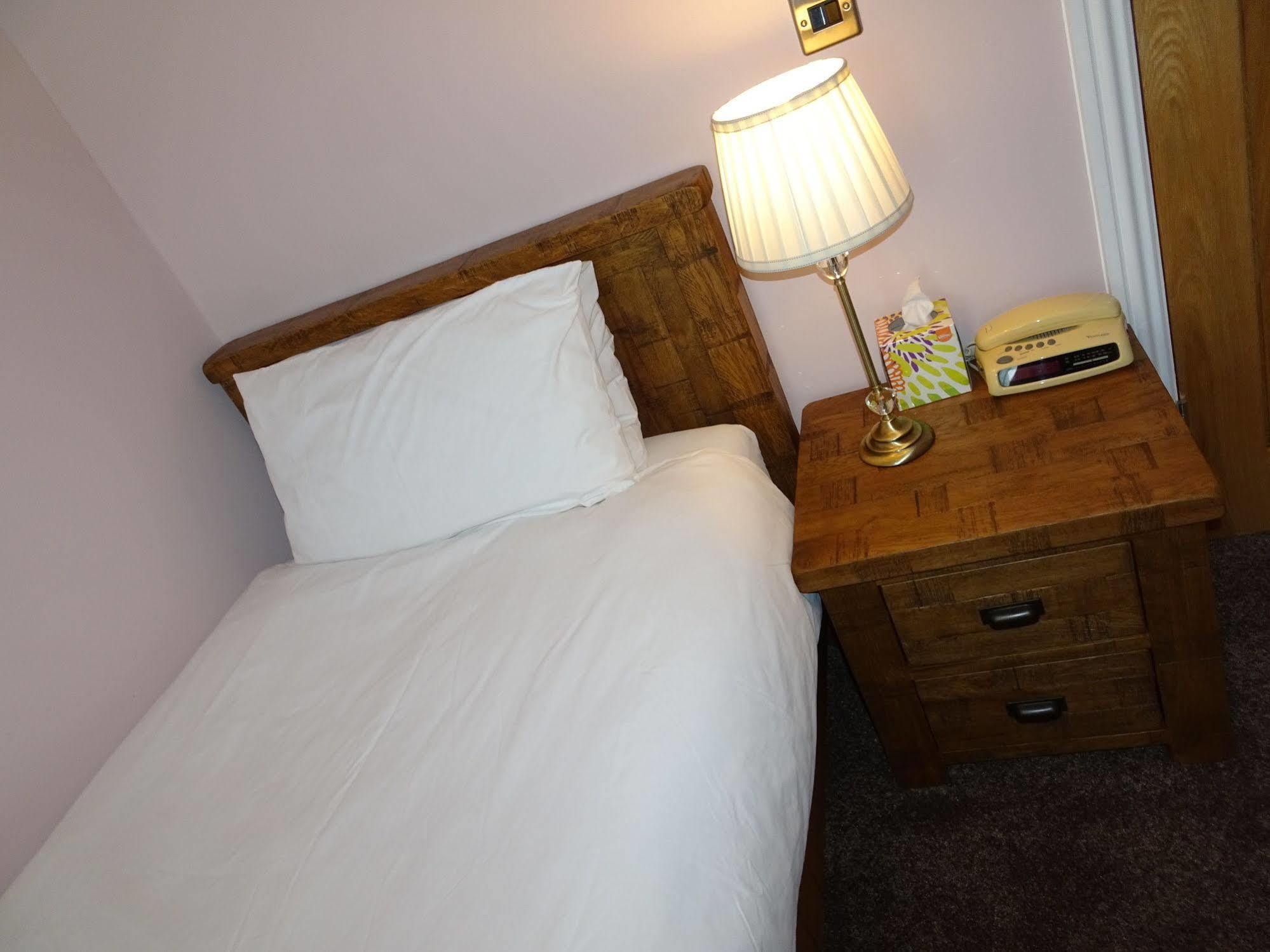 Fernbank Guest house