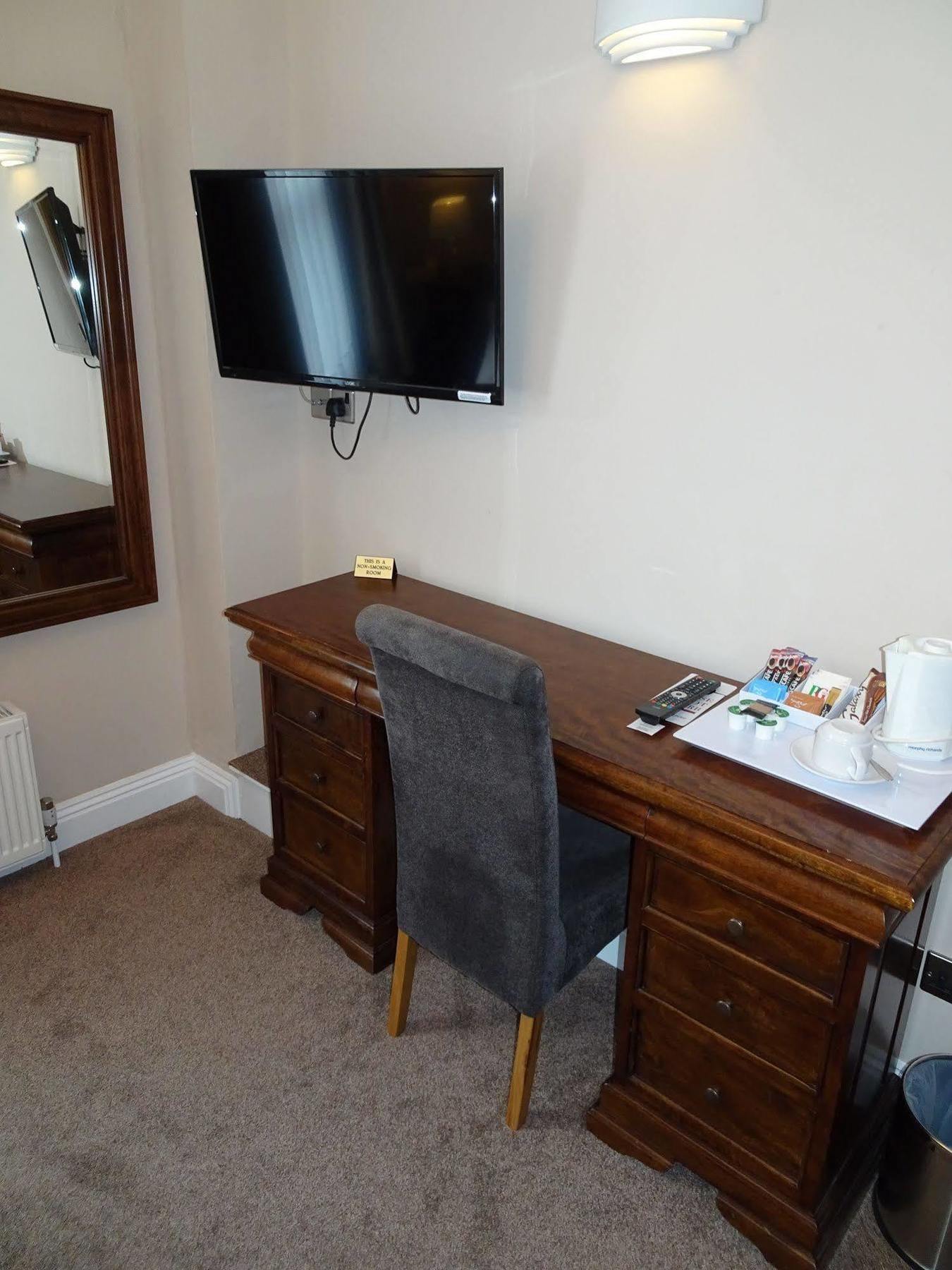 Fernbank Guest house